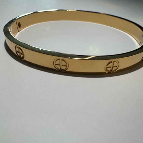Accessories - Gold Bangle Bracelet